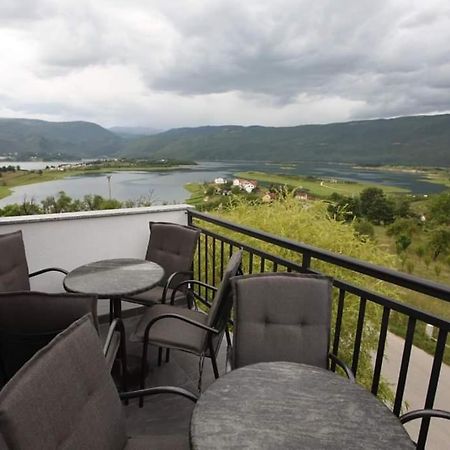 Apartmani Venecia Prozor Kültér fotó