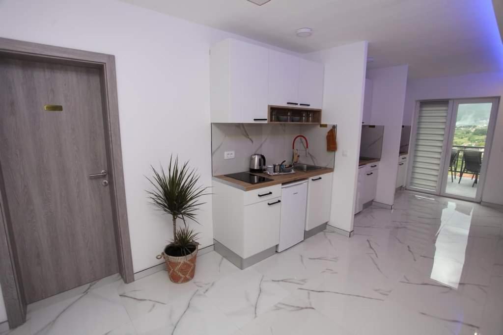 Apartmani Venecia Prozor Kültér fotó
